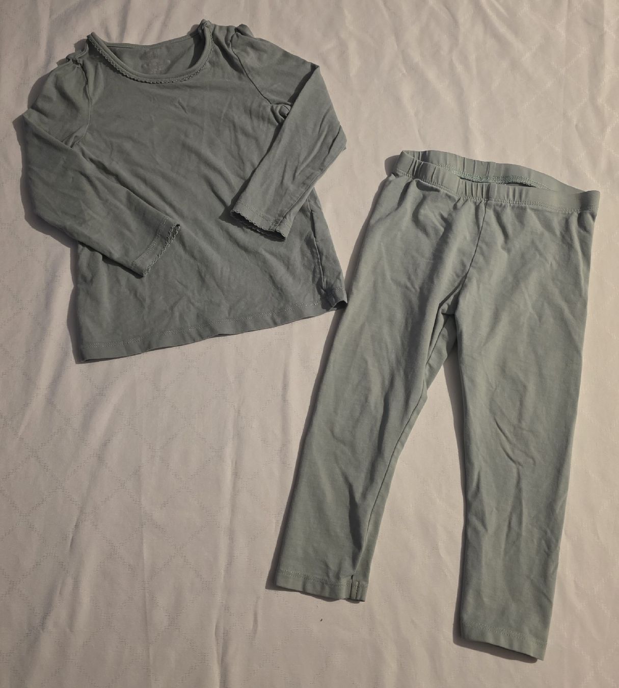Lotti & Set di vestiti: Mädchen Kleidung Set 10 Teile Grösse 86-92 gebraucht – Usato da Hermrigen venduto da R20121989 3