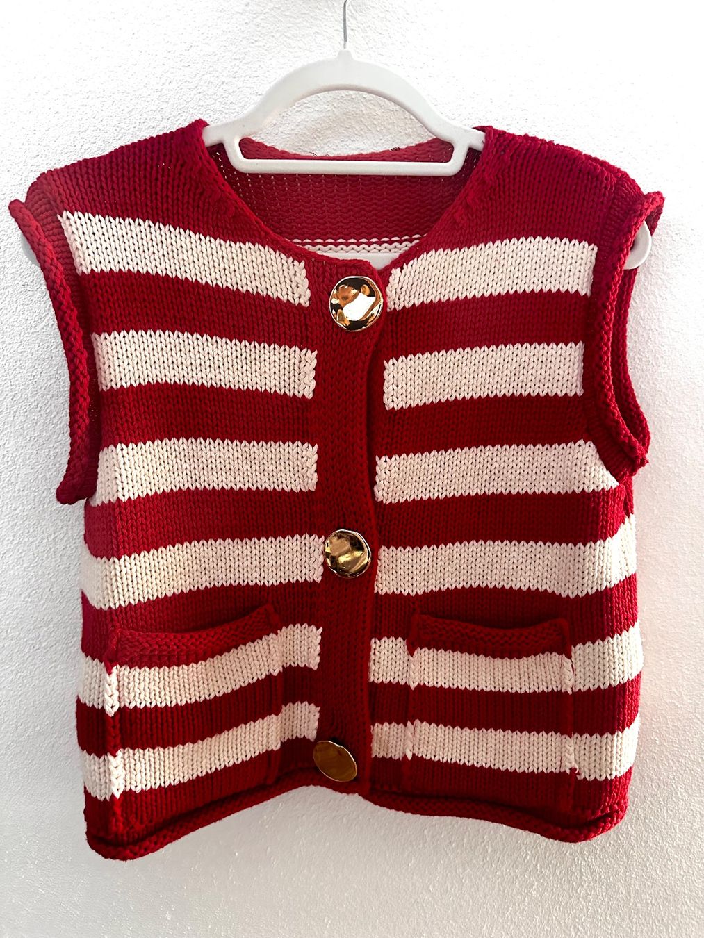 Zara Gilet & Giacche senza maniche: ZARA STRICKWESTE ROT-WEISS – Usato da Haldenstein venduto da enie123