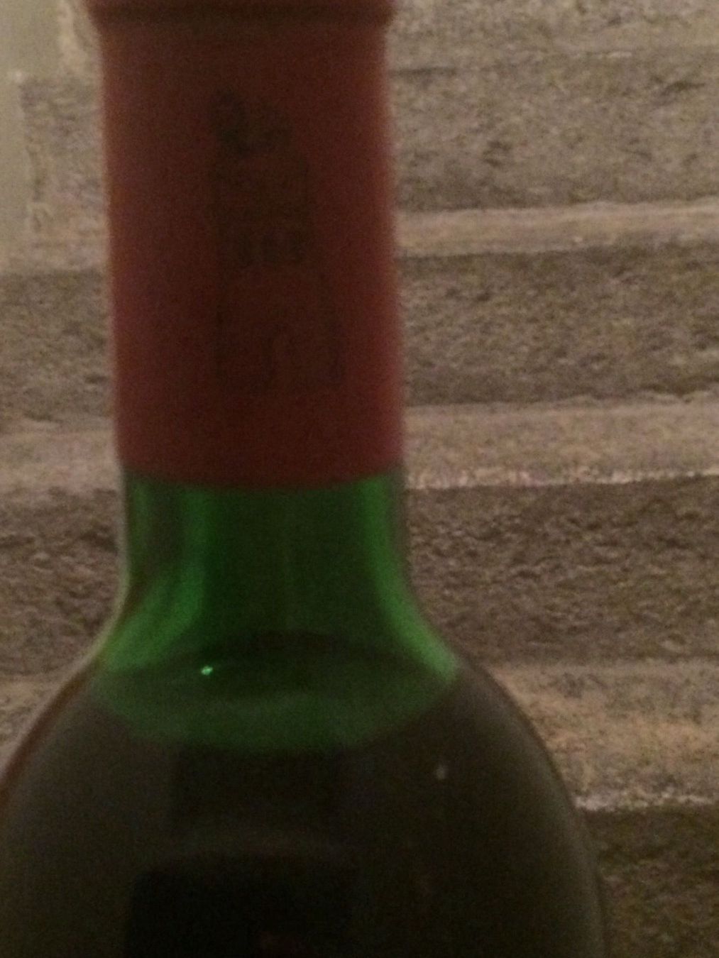 Vino: Château Latour 1977 – Nuovo (secondo la descrizione) da Zürich venduto da Smilejocker 2