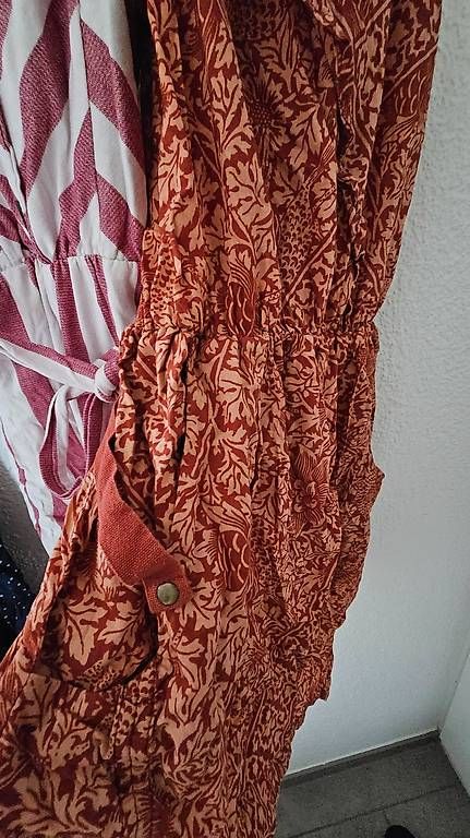 Lots de vêtements: Kleider XS – D'occasion à Thun par ninuschga 1