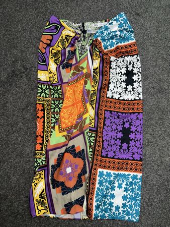 Zara Midirock Gr. M - Sommerlich & Bunt gemustert 💃