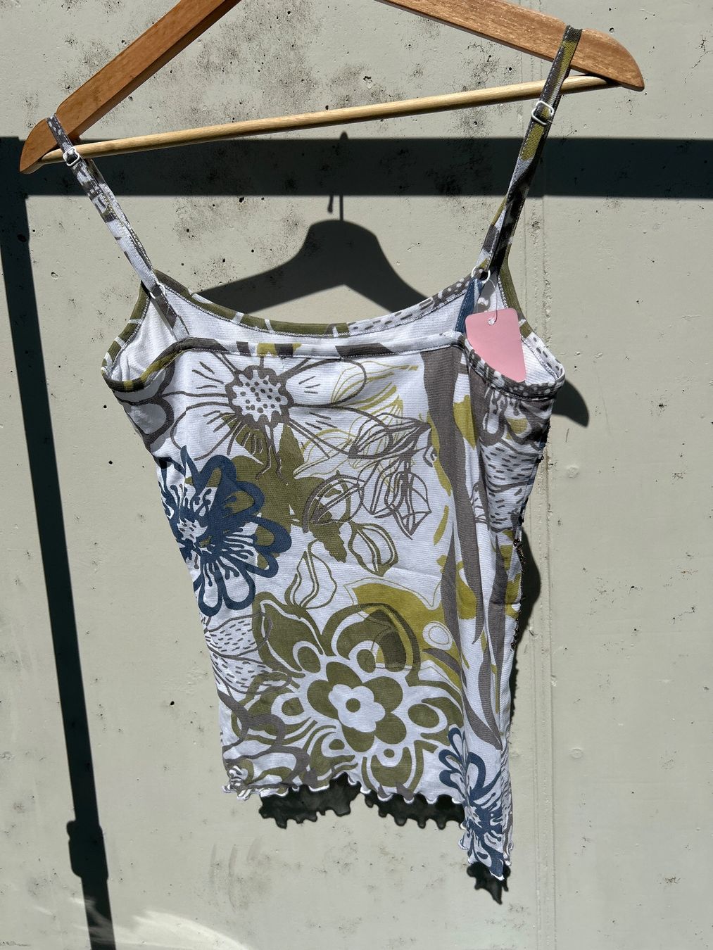 Top: Glitzer Top mit Blumenmuster Grösse M - sommerlich & chic – Nuovo (secondo la descrizione) da Lupfig venduto da Hasihopp 2