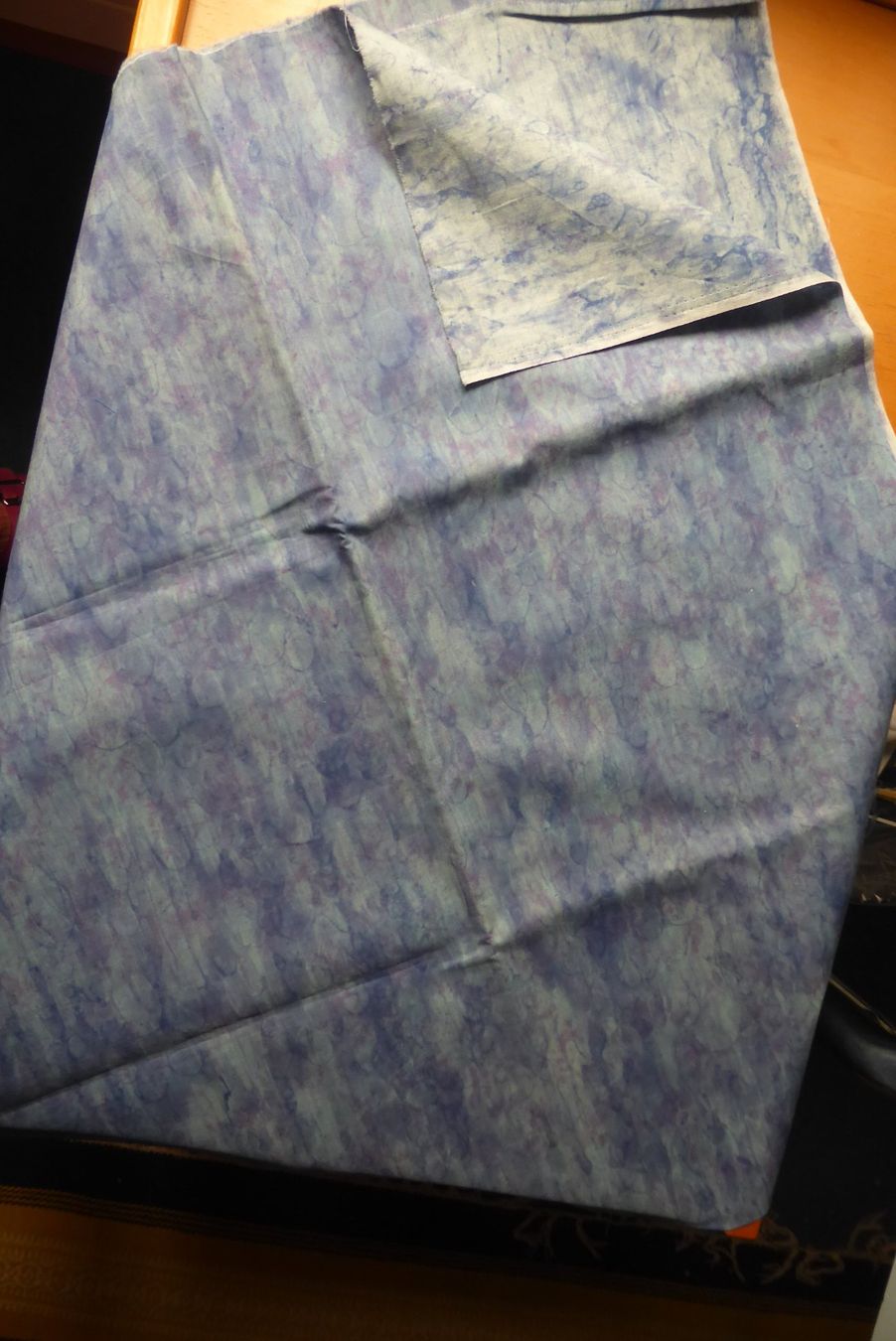 Tessuti: Patchwork - BW - Blautöne in Batik Look 30 x 110 cm – Nuovo (secondo la descrizione) da Brunnadern venduto da pinkfaden