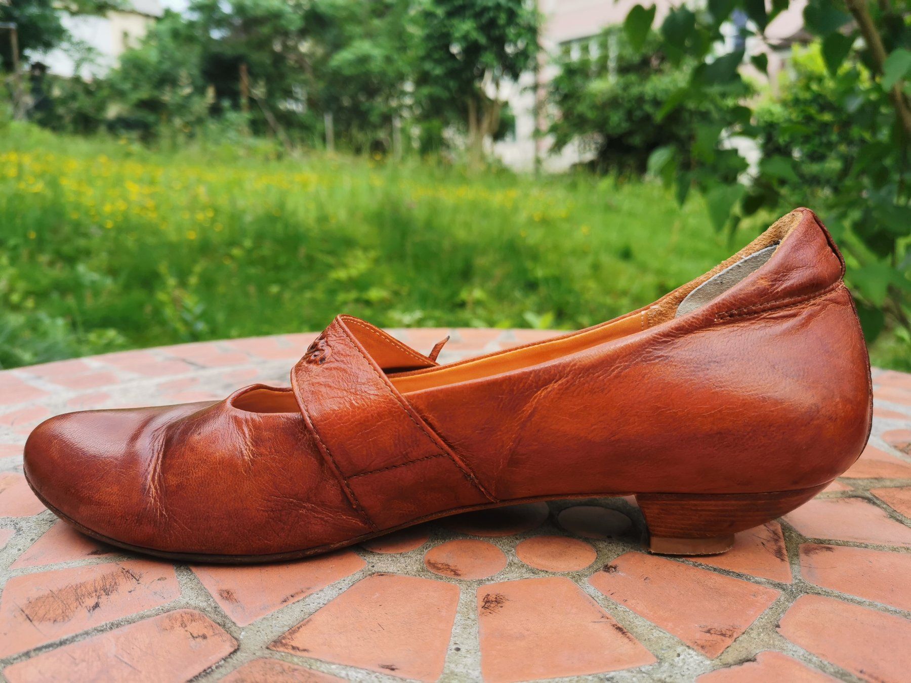 Think Chaussures femmes: Leder-Halbschuh von Think! – D'occasion à Luzern par buypie 3