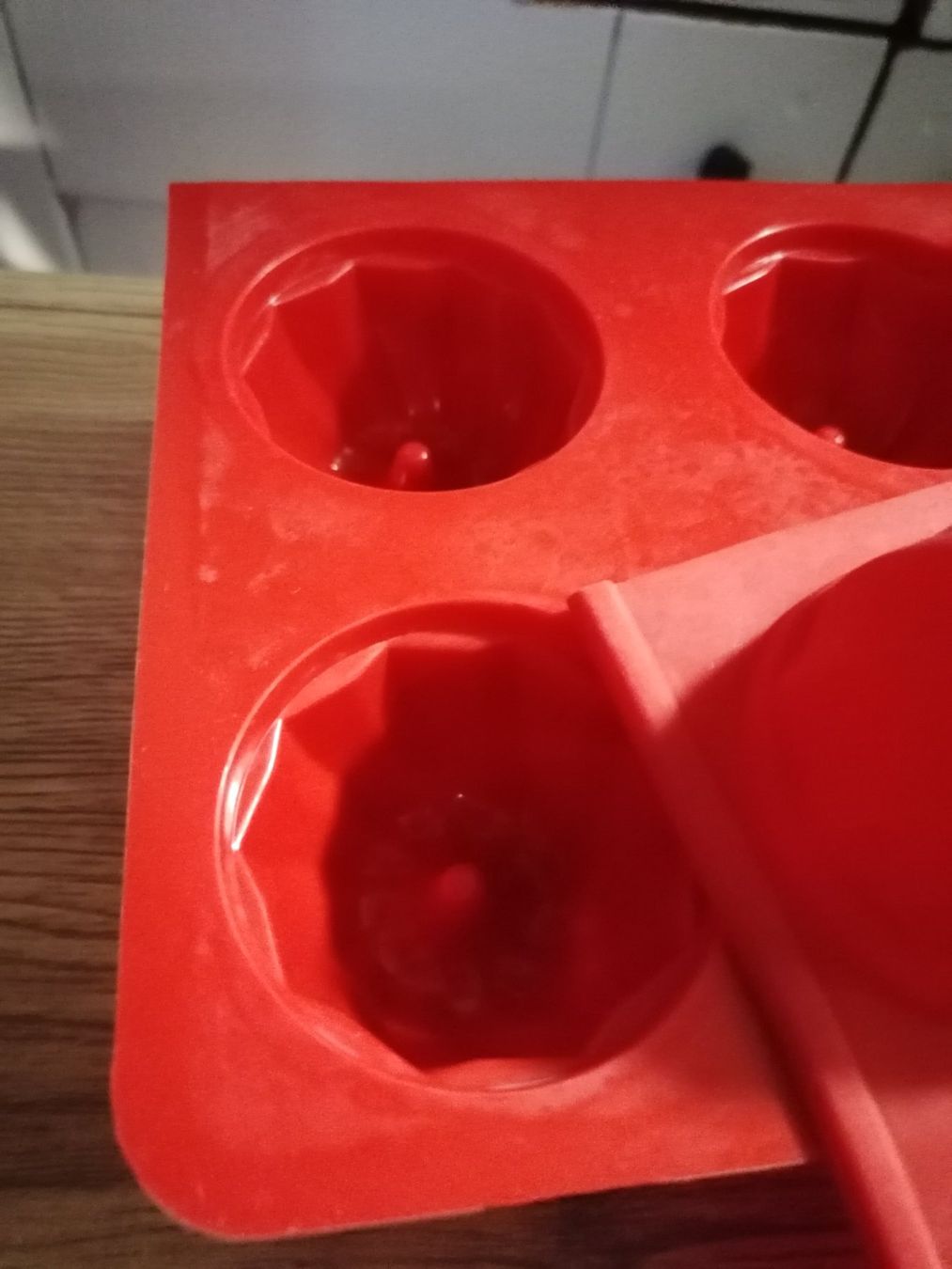 Betty Bossi Backformen: Mini Gugelhupf Backformen – Gebraucht aus Corcelles-près-Payerne von RxOne_Krs 2