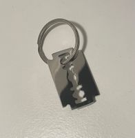 Rasierklinge Schlüsselanhänger