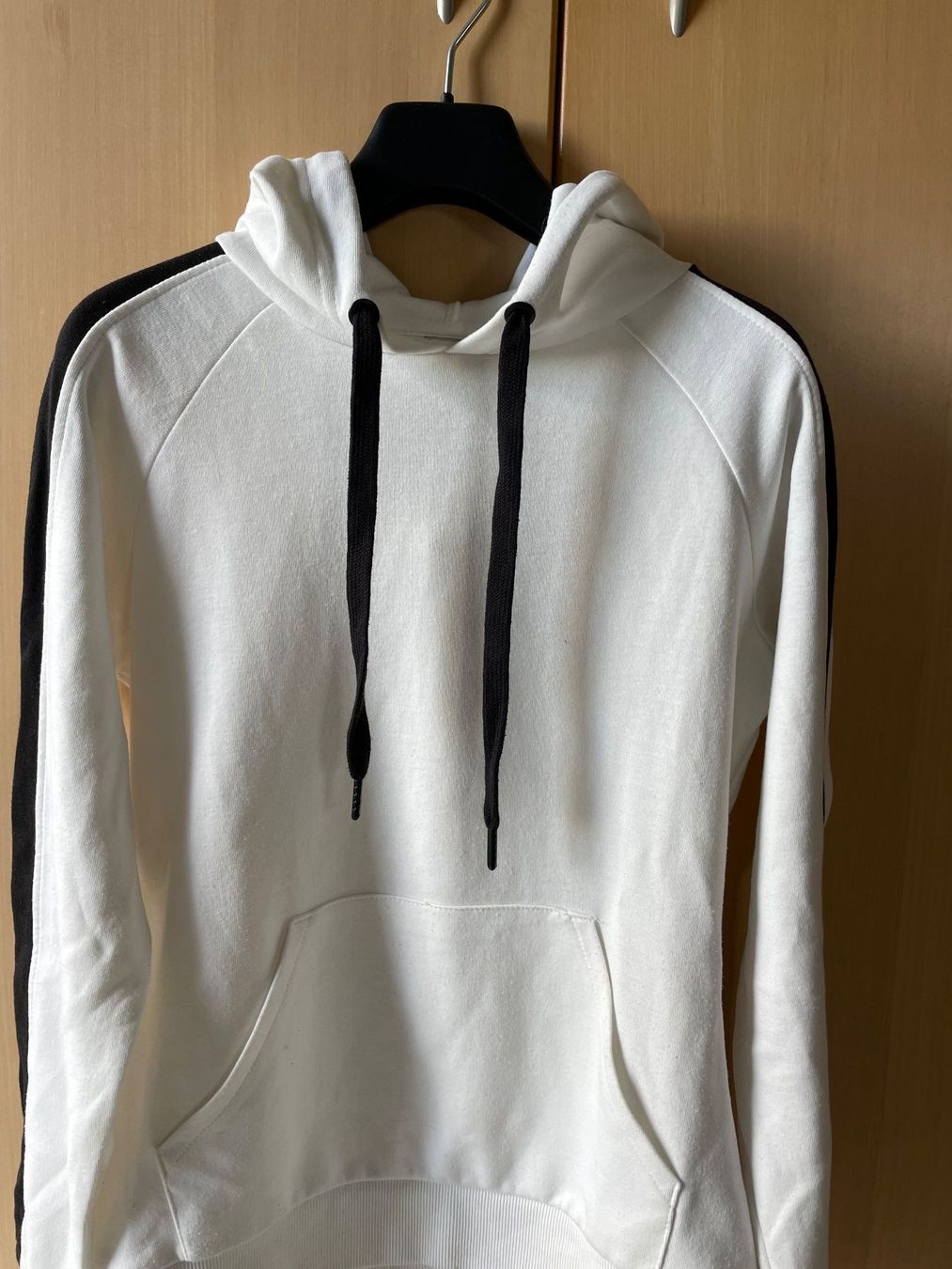 Maglioni & Felpe: Hoodie – Nuovo (secondo la descrizione) da Hüniken venduto da fio_qb8b 1