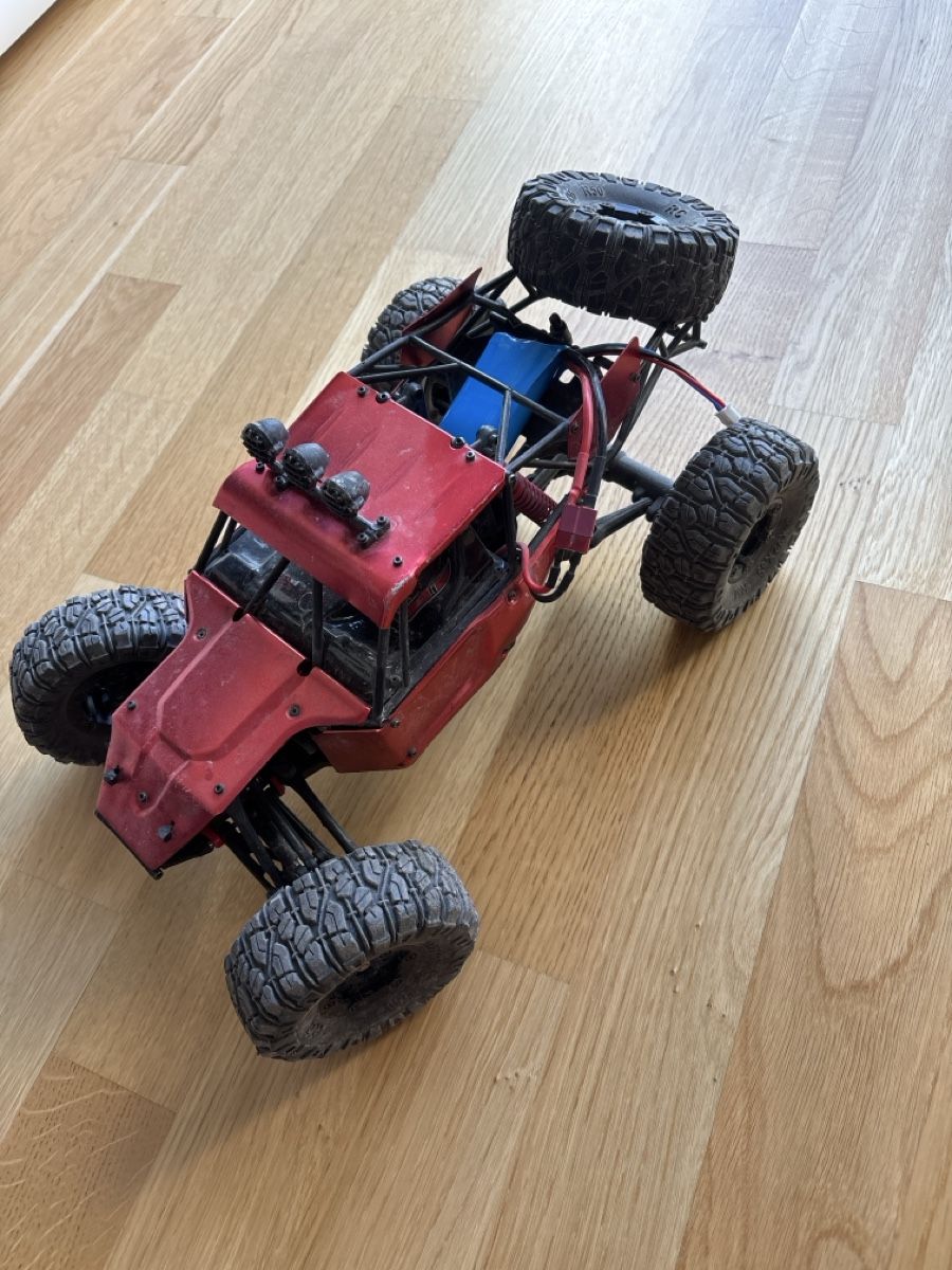 RC Modellbau: Ferngesteuertes RC Auto – Gebraucht aus Wolfertswil von sev_bvk9 1