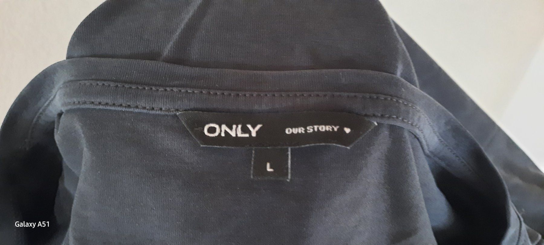 Only T-shirt: ***ONLY*** Shirt Gr. L antrazit – Usato da Wädenswil venduto da H2H_Secondhandshop 2