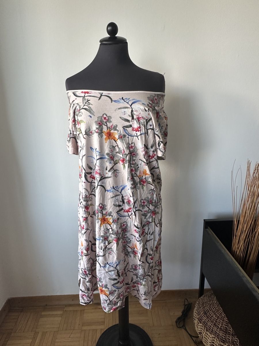 S.Oliver Kleider: Kleid s.Oliver Blumenmuster  – Gebraucht aus Wohlen AG von jes_9c79