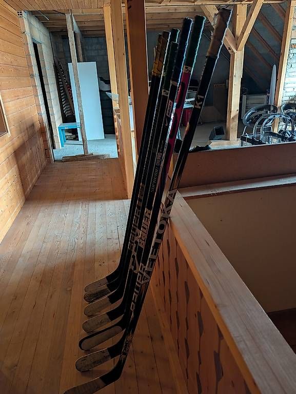 Bastoni & Pale: Eishockey Spielerstöcke – Usato da Windlach venduto da Tangler89 1