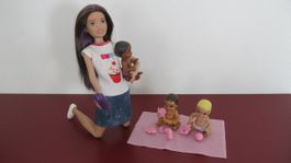 Skipper Puppe mit 3 Babys und Zubehör ( Babysitter )