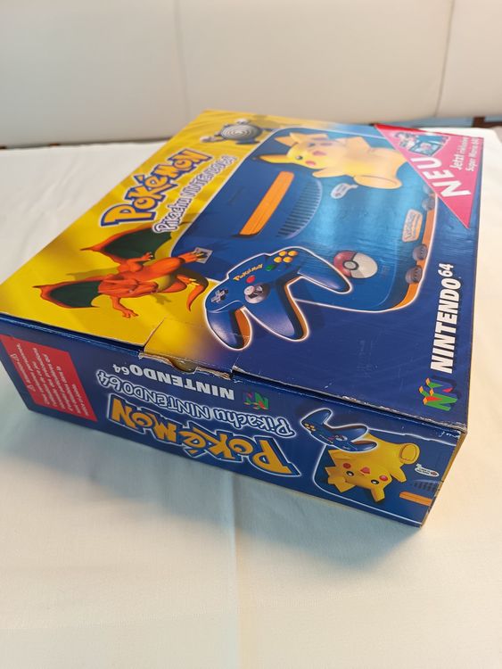 Nintendo 64 Pikachu Edition NEU + OVP + Donkey Kong (Neu und ...