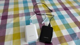 2 Stück Samsung Battery Pack - EEB-EI1CWE - 9000mAh