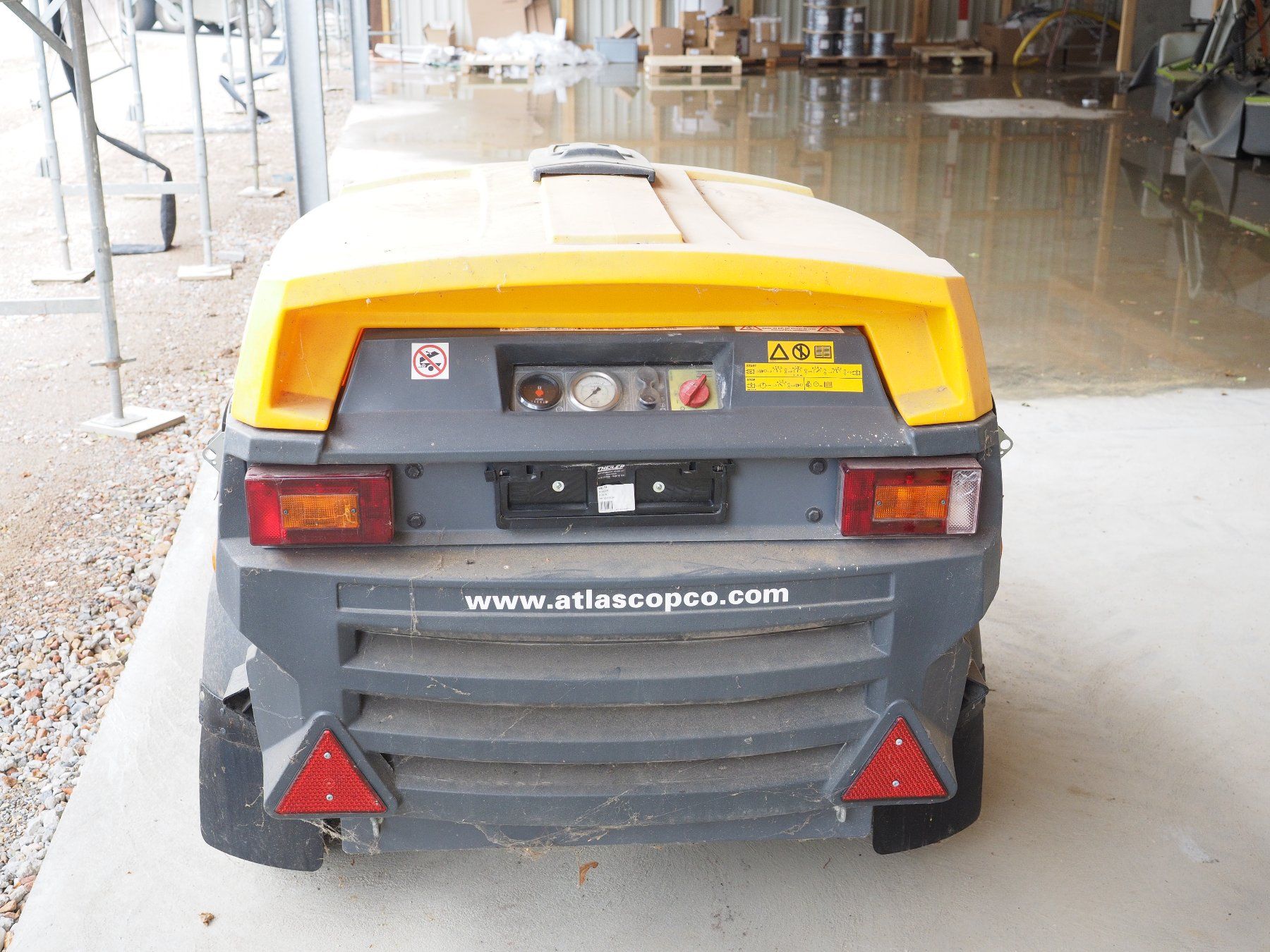 Atlas Copco Compressori: Kompressor "Atlas Copco" XAS 37 – Usato da Arboldswil venduto da Alexis46 4