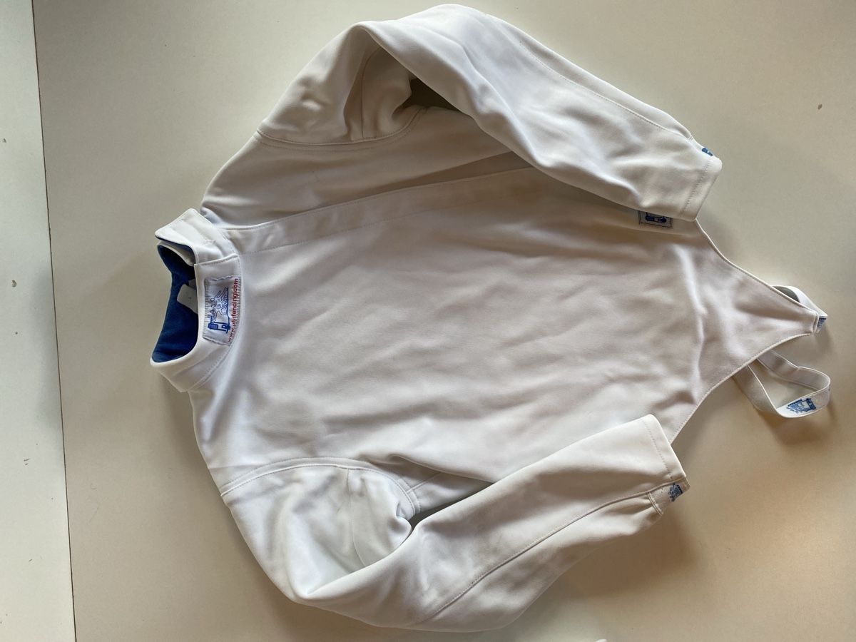 Lotti & Set di vestiti: Fechtbekleidung – Usato da Zimmerwald venduto da bsas100 7