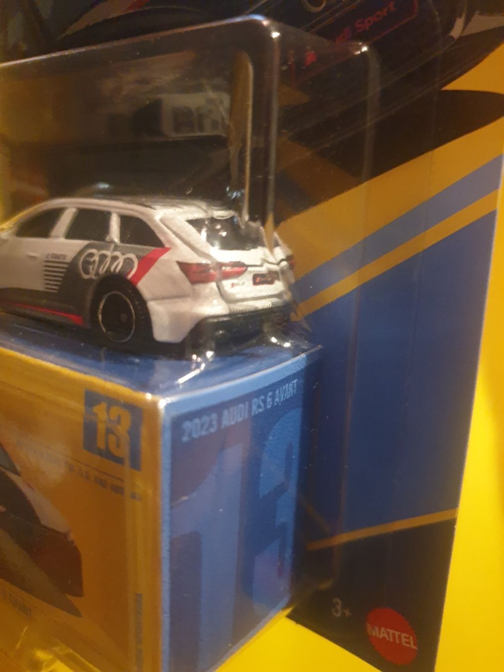 Matchbox Modellini d'auto: Matchbox 2023 AUDI RS6 AVANT – Nuovo e nell'imballaggio originale da Oftringen venduto da Rotor 5