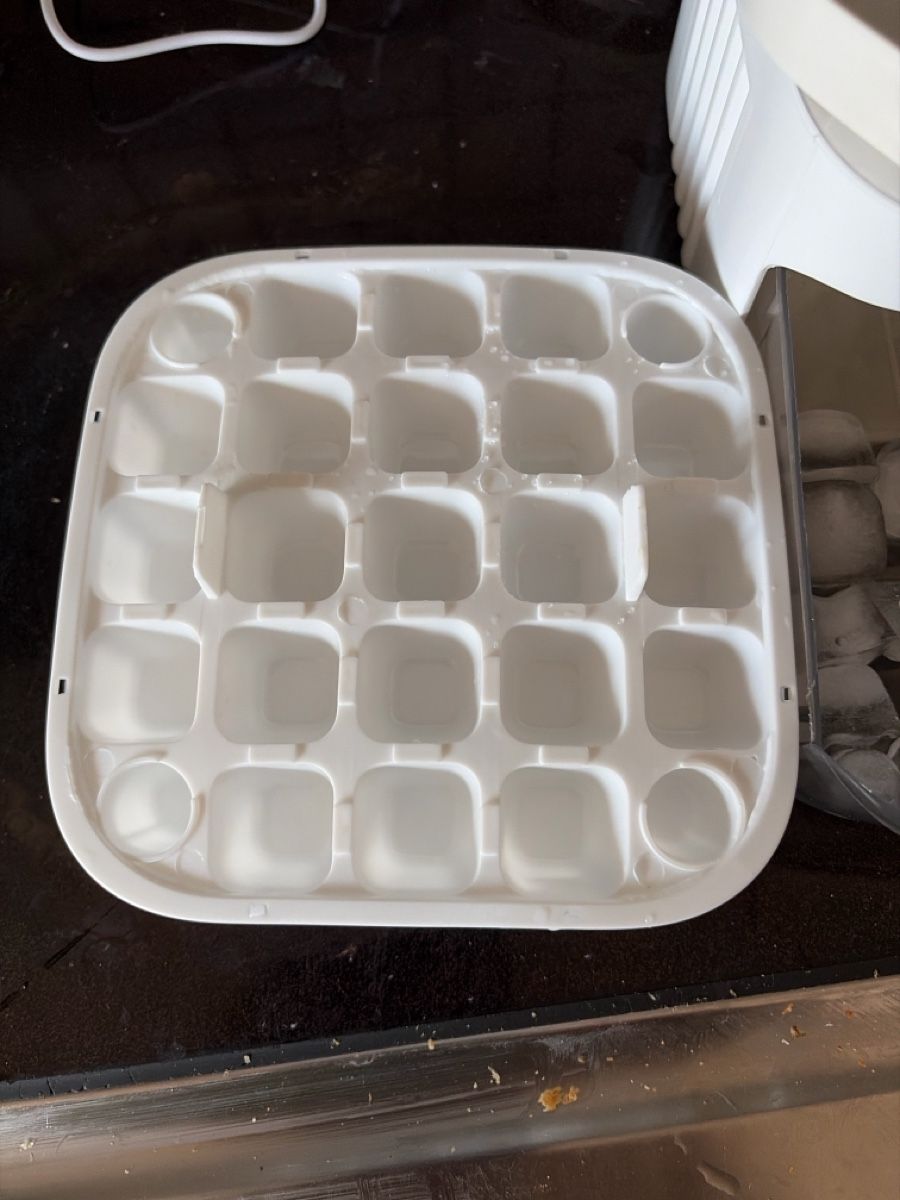 Behälter & Ähnliches: Ist für Eiswürfel – Neu und originalverpackt aus Wildegg von Bella2015 1