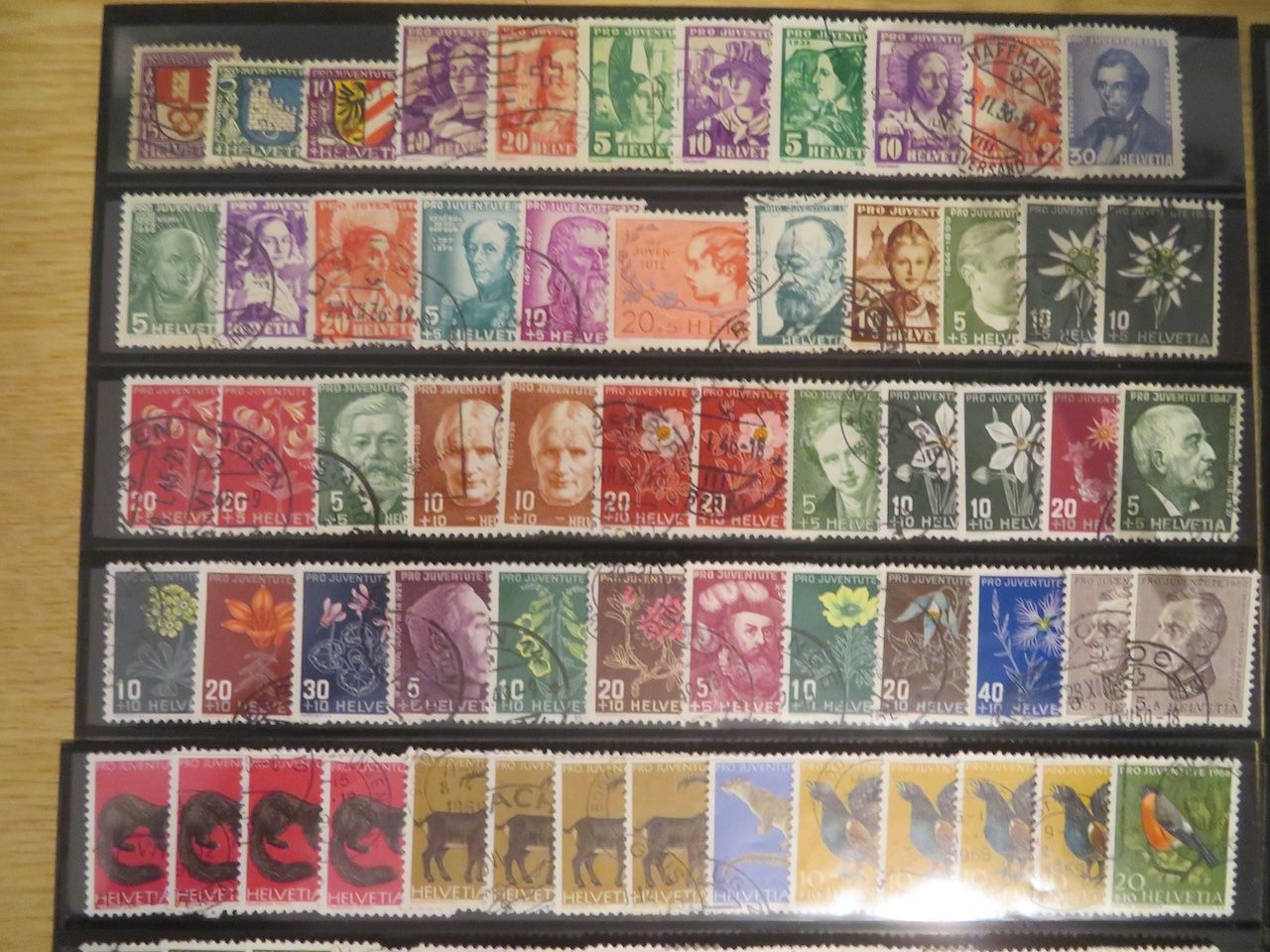 Alle Briefmarken: Pro Juventute grosser Posten auf 4 Doppelsteckkarten – Gebraucht aus Spreitenbach von heitersberg54 1