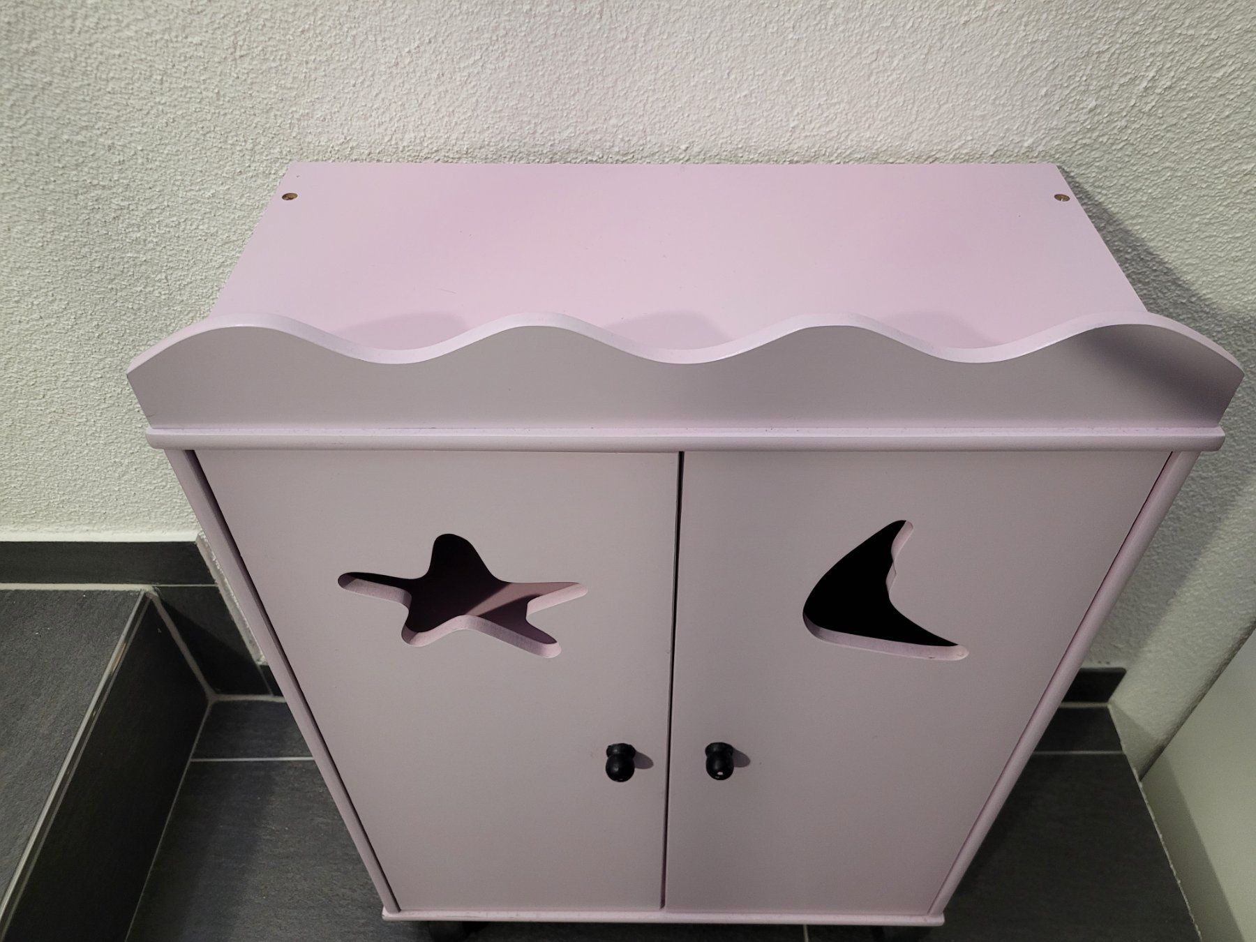 Giocattoli: Puppenkleiderschrank rosa – Usato da Endingen venduto da Mobbele 2