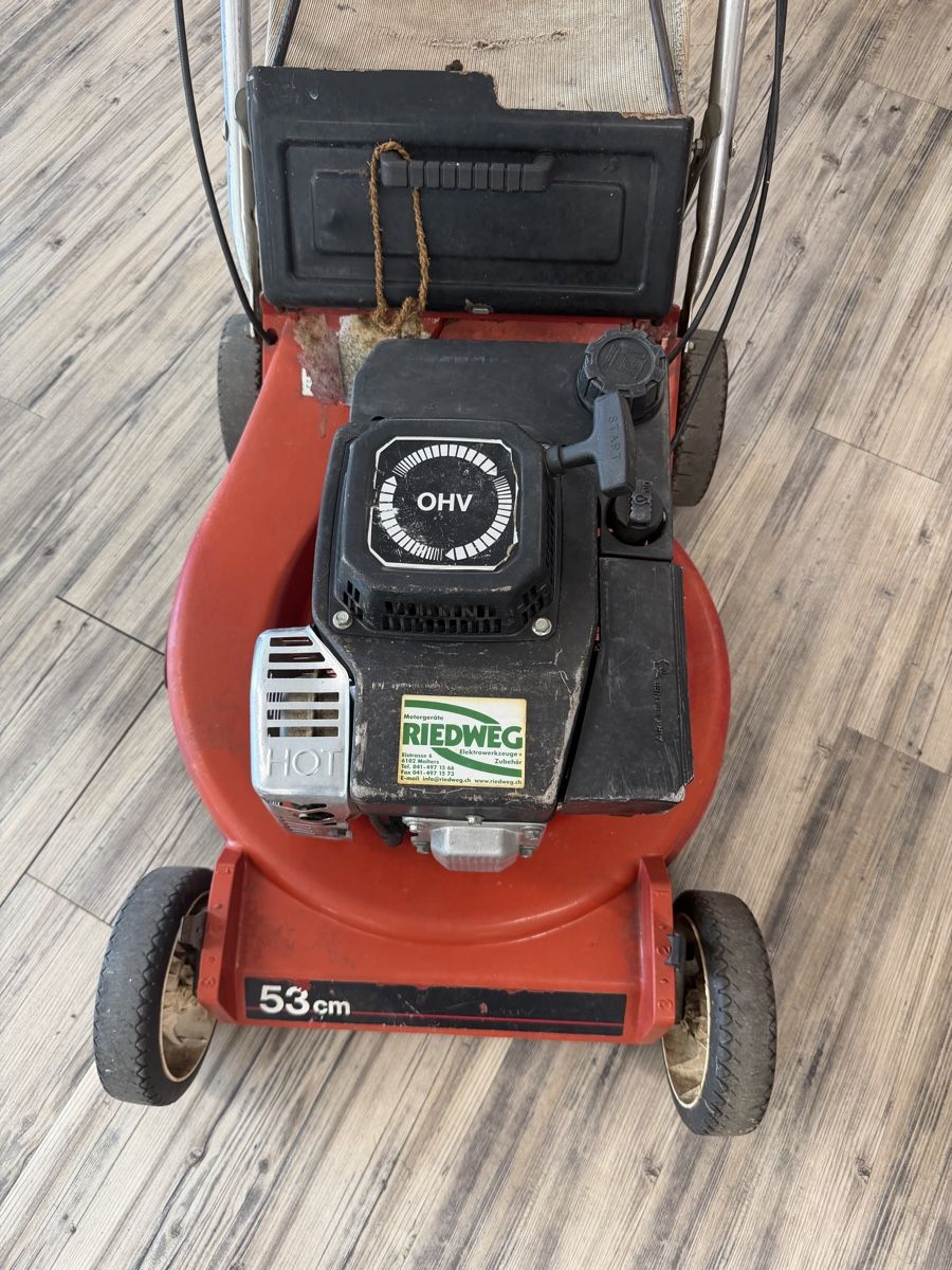 Toro Rasenmäher: Toro Rasenmäher 53cm Schnittbreite – Defekt aus Malters von BachBrun 2