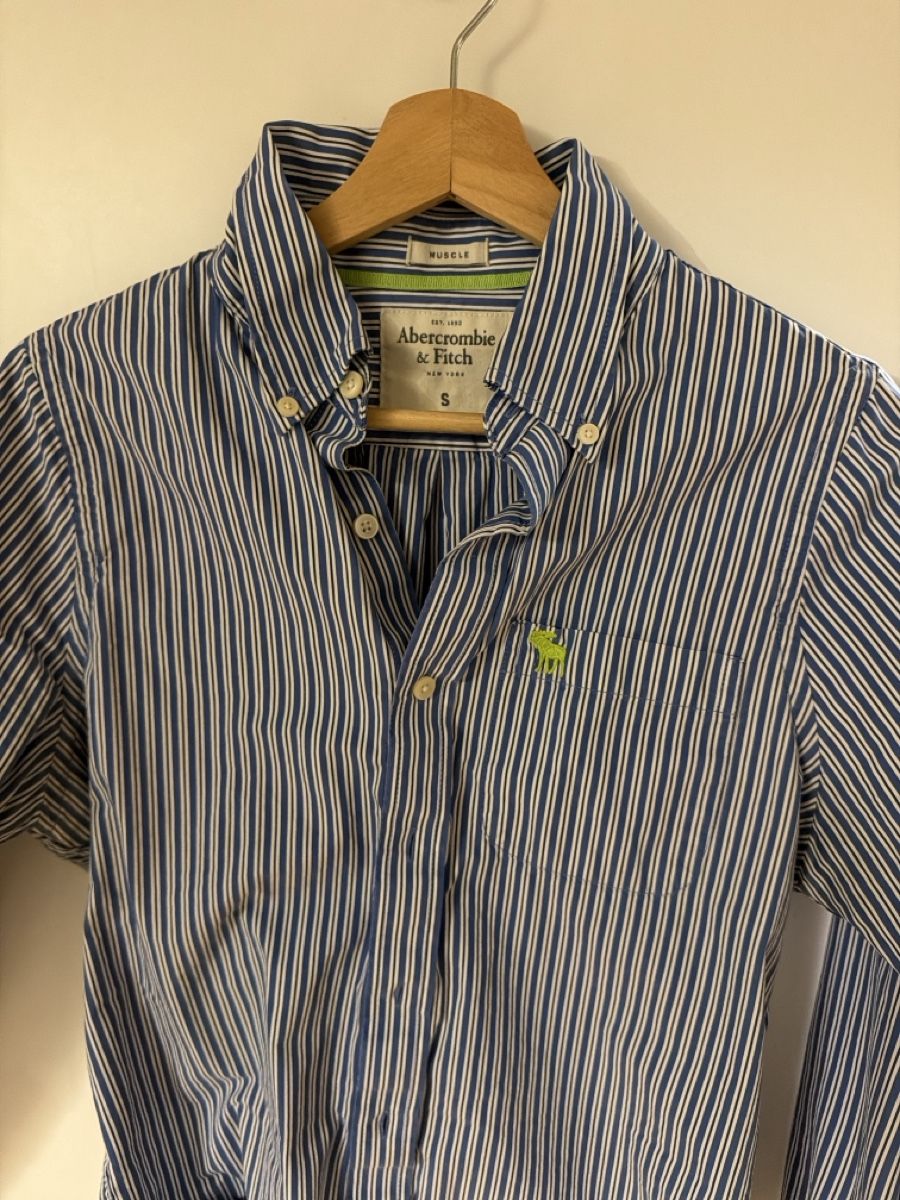 Camicie, T-shirt & Polo: Abercrombie shirt S – Usato da Zürich venduto da vik_qh22