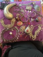 lot bijoux diverses  ancien ethniques plus de 600g