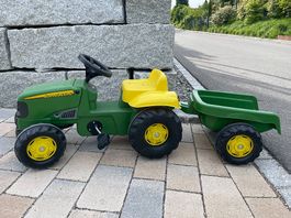 John Deere Kindertraktor mit Anhänger