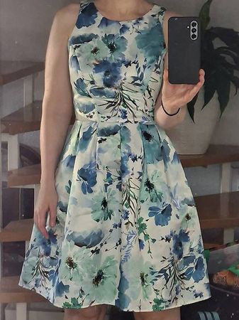Hochwertiges Sommerkleid  Blumenprint, Gr. S