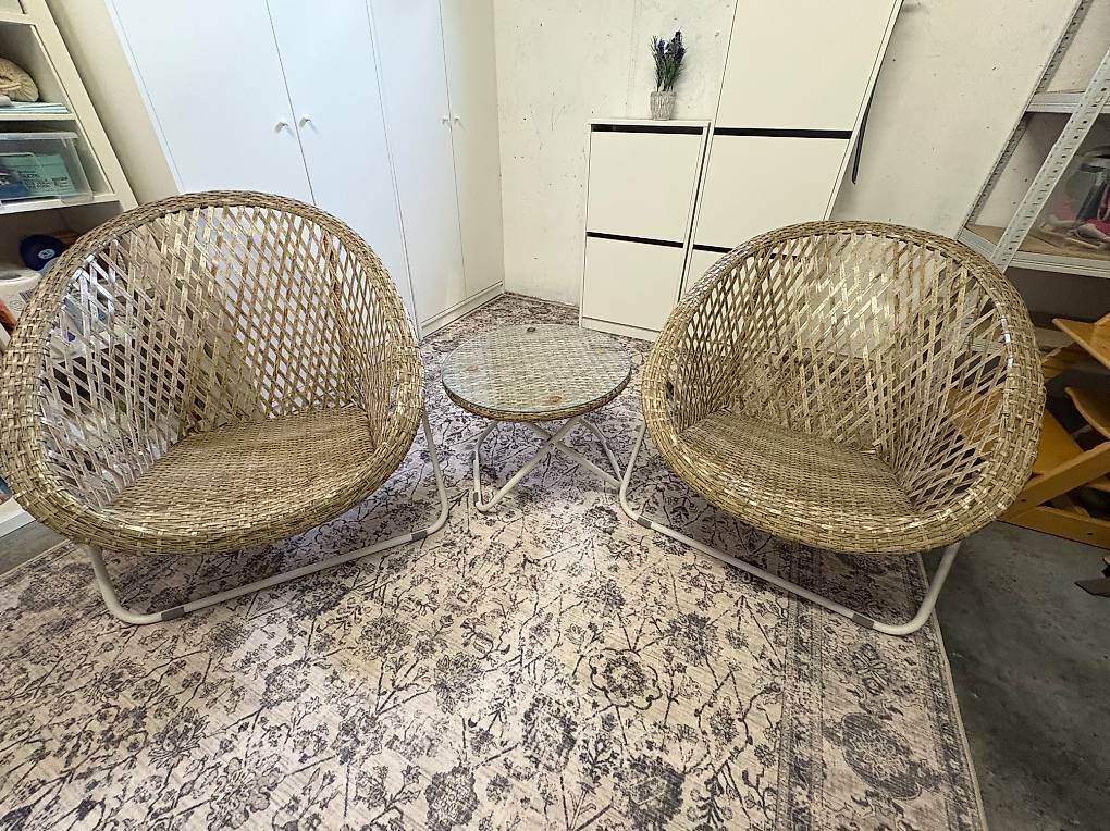 Poltrone: Lounge  – Usato da Rafz venduto da Wurzelwerk8