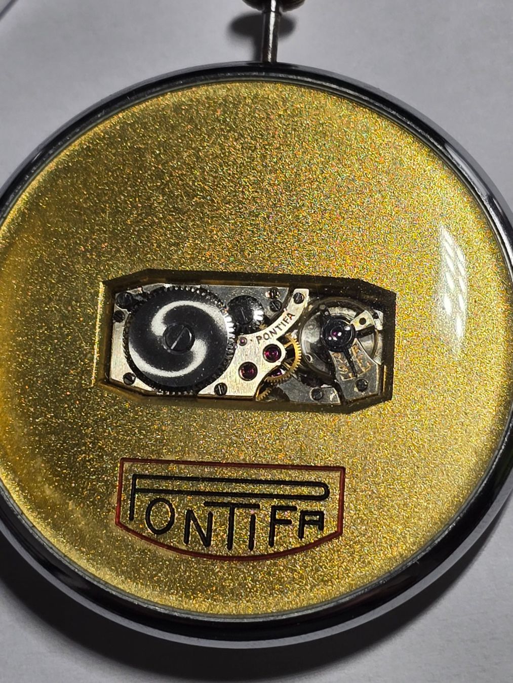Montres: Mouvement Pontifa avec boîte – D'occasion à Tramelan par Nirdan