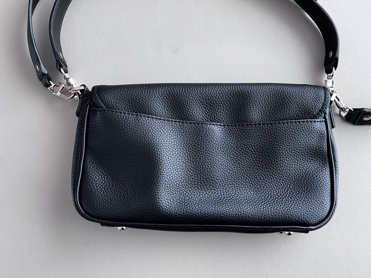 Guess Borse da donna: Guess Umhängetasche schwarz NEU – Nuovo e nell'imballaggio originale da Dulliken venduto da VaSha 5