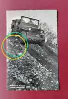 Postkarte mit Jeep der Schweizer Armee