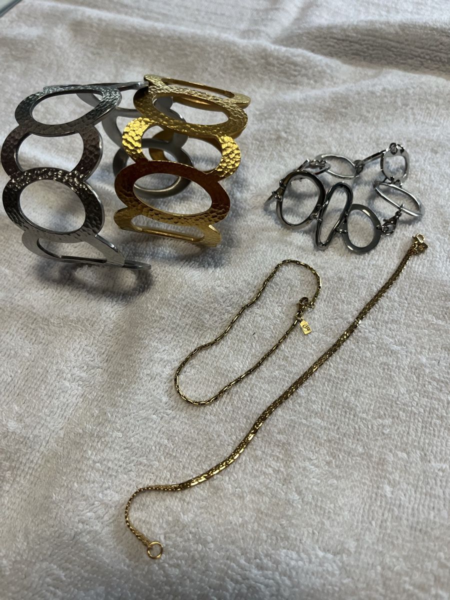 Altri gioielli: Lots de 50 bijoux – Nuovo (secondo la descrizione) da Noville venduto da Berlusconi55 8
