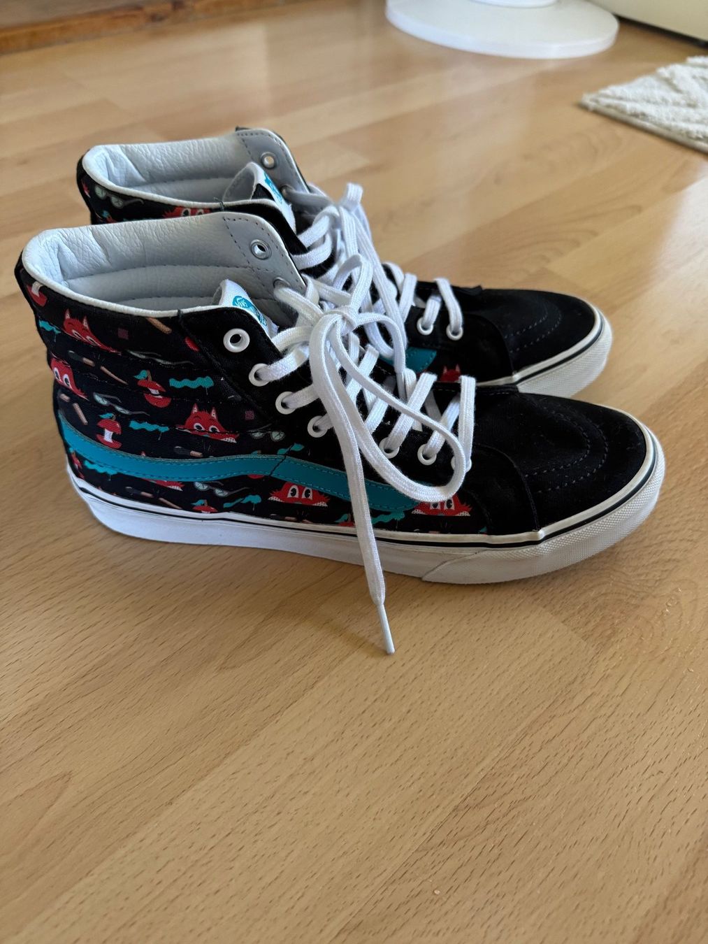 Vans Scarpe da donna: Vans Schuhe Grösse 39 – Usato da Dürrenäsch venduto da 1kirs 1