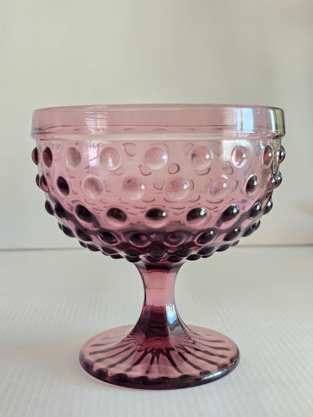 Bicchieri: älteres Glas, Noppenglas – Usato da Rheinau venduto da MakalekaAloha