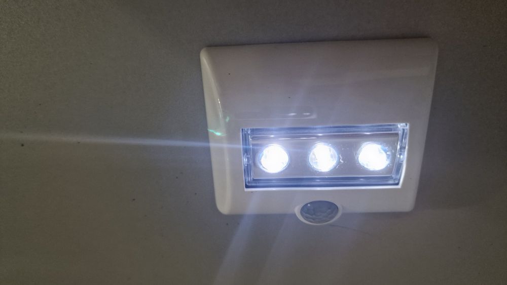 4 LED-Beleuchtung Interne Innenbeleuchtung Bewegungssensor