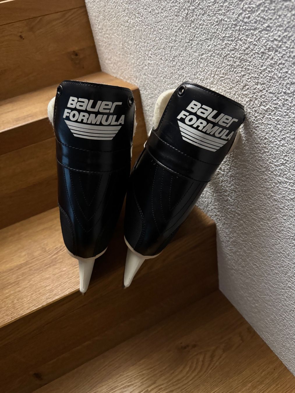 Bauer Schlittschuhe: Bauer Schlittschuhe in Grösse 44 – Gebraucht aus Herzogenbuchsee von zukerka 2