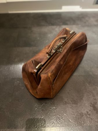 Alte Ledertasche