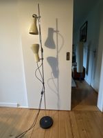 Stehlampe vintage zweiflammig cremeweiss 