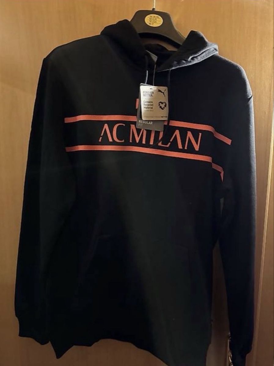 Puma Maglioni & Felpe: AC Milan Hoodie mit Kapuze – Nuovo e nell'imballaggio originale da Kriens venduto da SRIKA