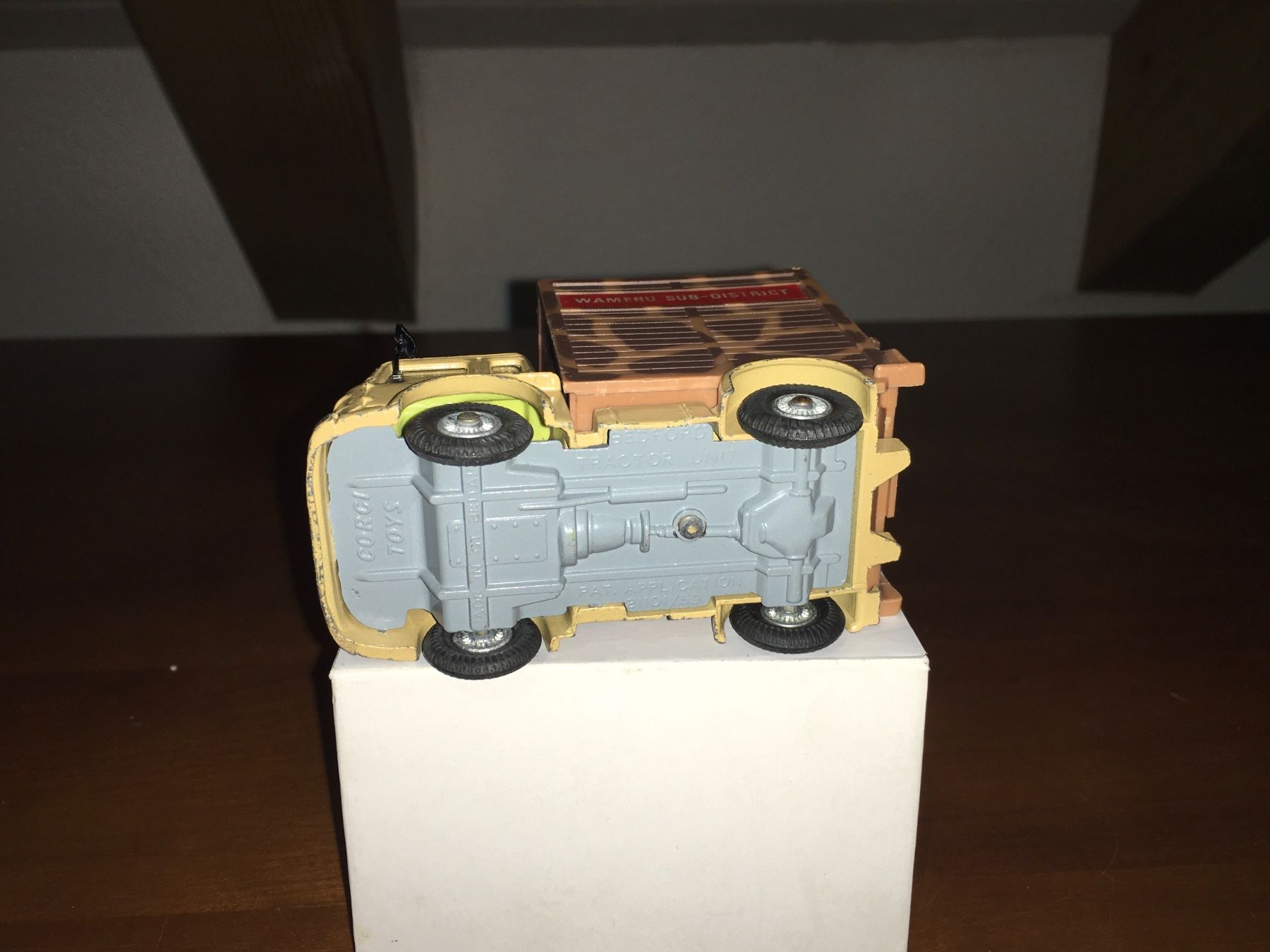 Corgi Toys Modellini d'auto: Bedfort Tractor Unit. - Corgi Toys – Usato da Wohlen AG venduto da PrivatSammlung 4