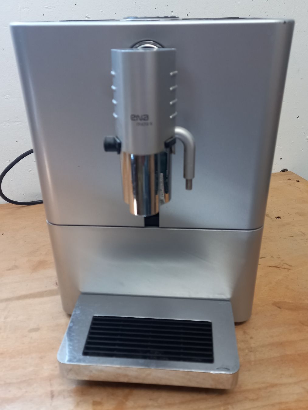 Jura Kaffeemaschinen & Espressomaschinen: Jura ENA Micro 9 Aroma+ – Defekt aus Niederteufen von asaniel