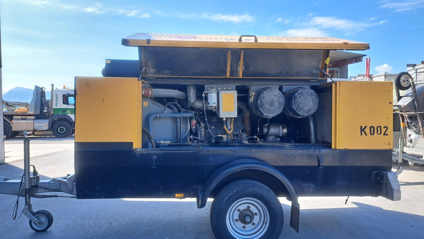 Atlas Copco Compressori: Baukompressor Atlas Copco XAMS 286 – Usato da Ballwil venduto da bohrmeister 2