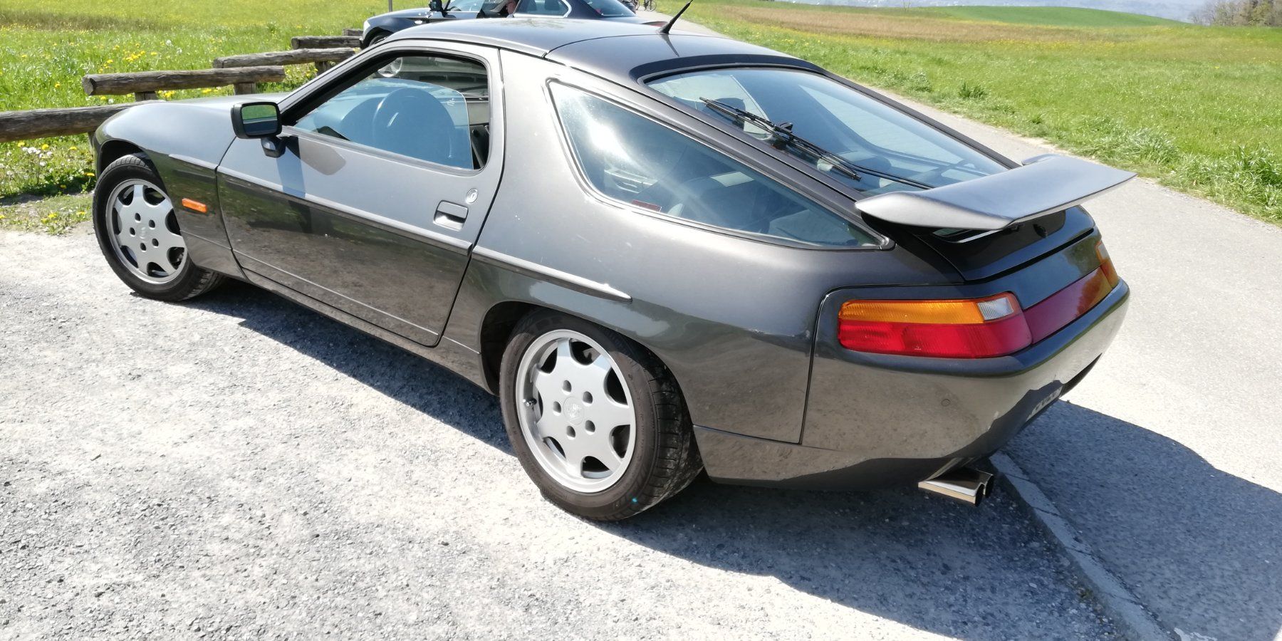 Porsche Automobili: Porsche 928 S4 mit Eintrag als Veteran – Usato da Meilen venduto da bbcc01 4