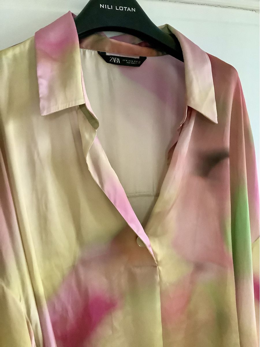 Zara Camicette: Flowy Bluse Cover Up von Zara – Usato da Stäfa venduto da loveforeverlove 3