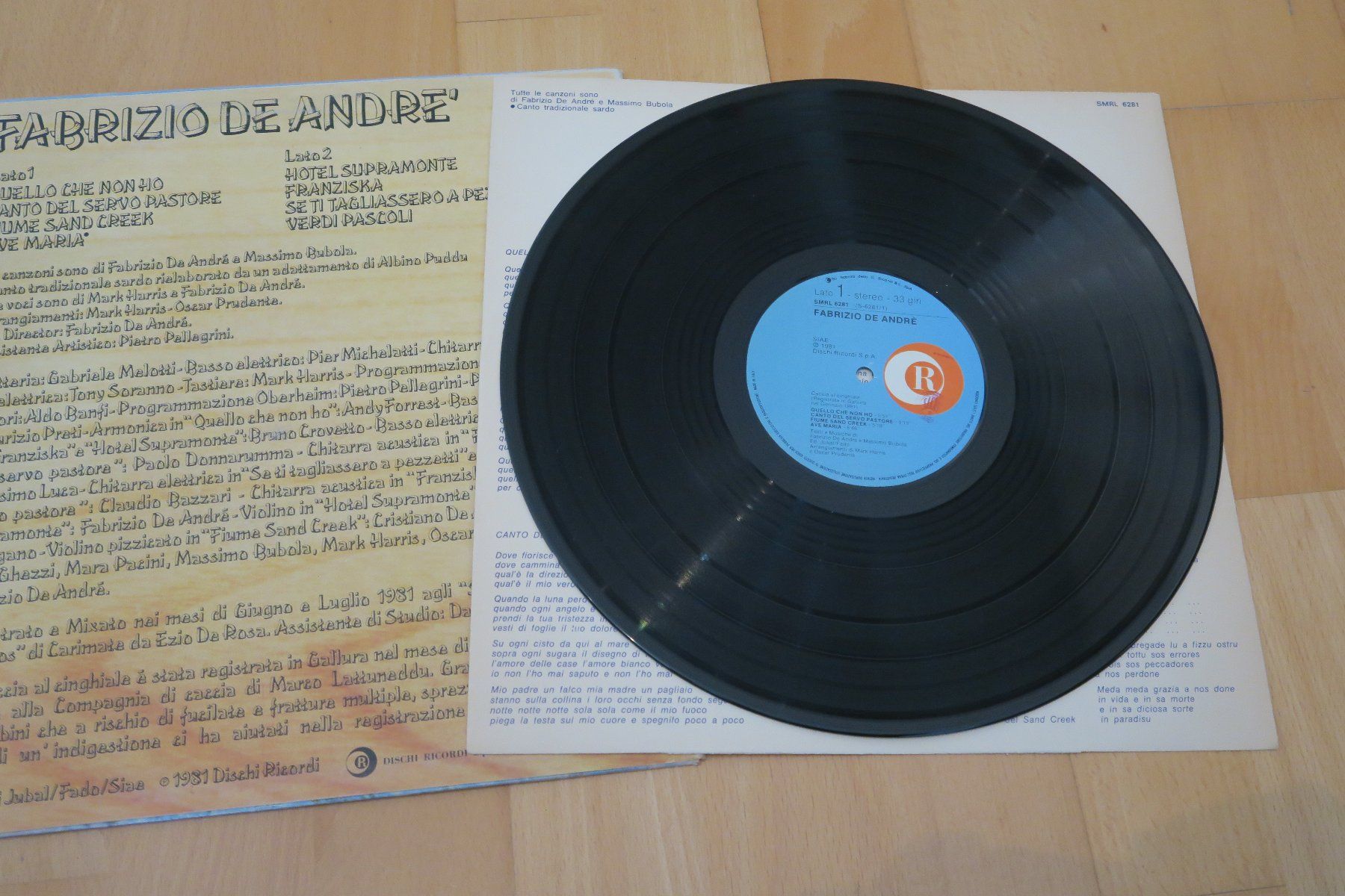 Dischi in vinile: Fabrizio De Andre' – Fabrizio De Andre' – Usato da Thun venduto da Karibu70 3