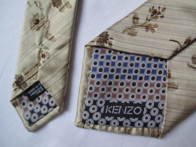 Kenzo Cravatte: KENZO / Krawatte aus Seide – Usato da Wetzikon ZH venduto da freeze66north 1