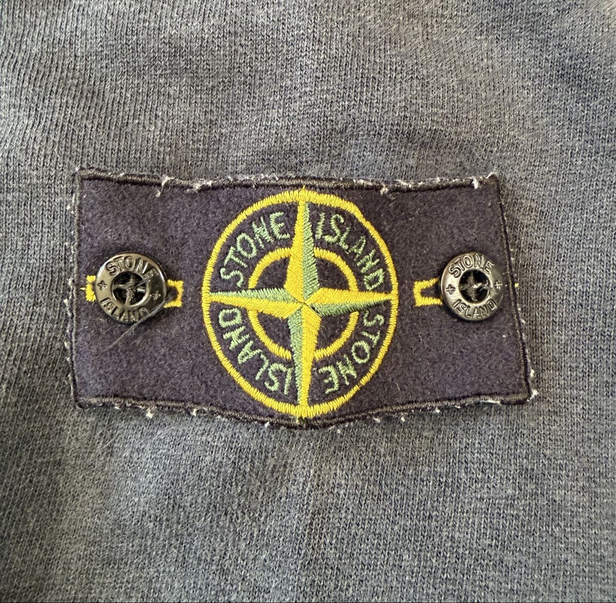Stone Island Pulls & Sweat-shirts: Stone Island Pullover  – D'occasion à Pfäffikon ZH par Nataliia. 2
