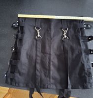 Kurzer Rock schwarz von Gothicana by EMP Gr. M, NEU!! 